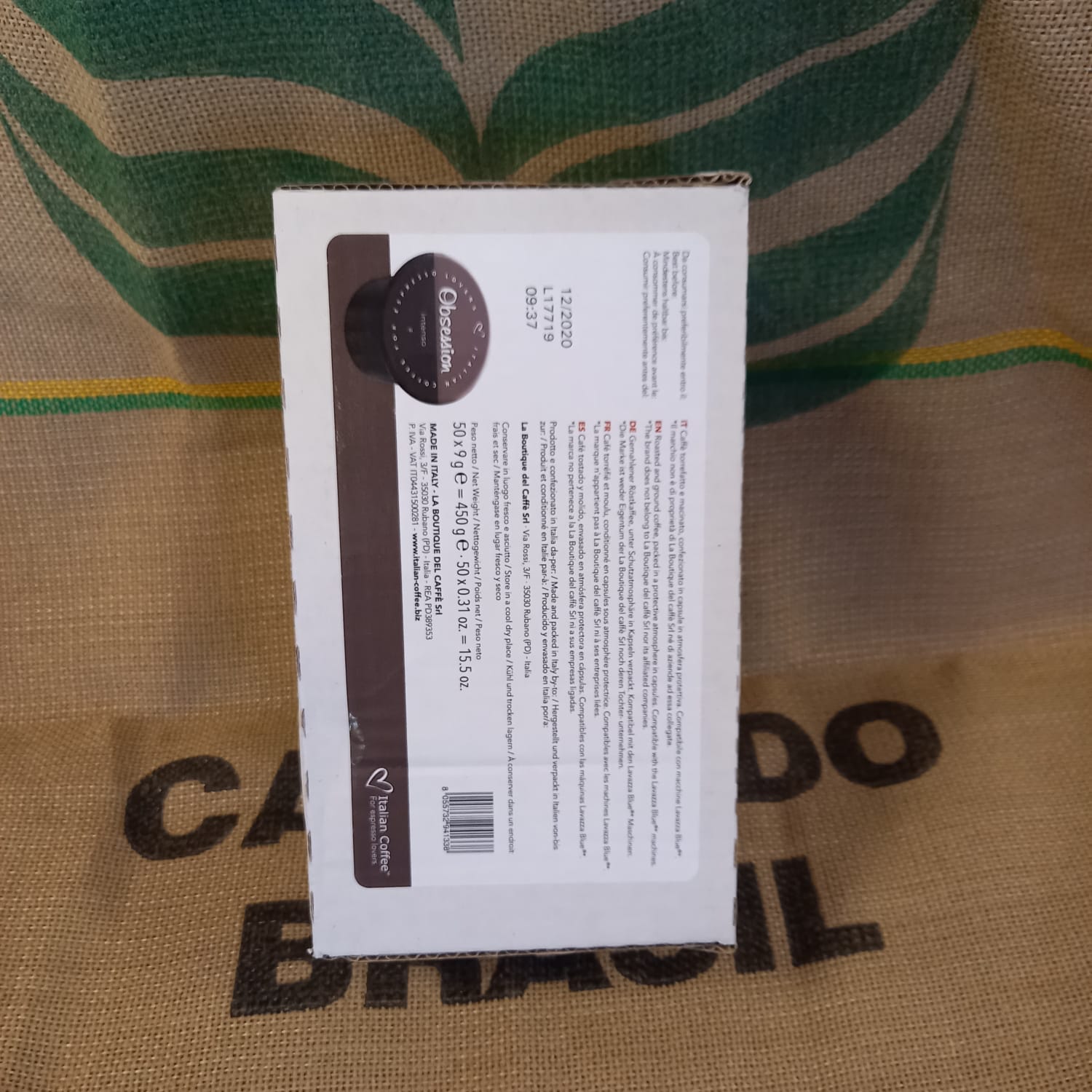 lavvaz in black italian coffee obsession